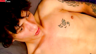 Soccer Star's Hot Shower Scene - Clarks-Fox