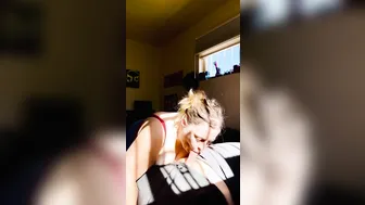 Married cougar Giving Penis Worship Head to Random Tinder Hookup
