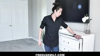 FreeUseMILF 5some Sex Party Teaser