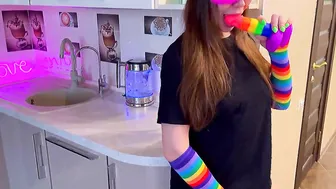 Tea waiting is a crazy sexy time for orgasm
