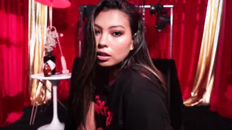 Female dark hair orgasm