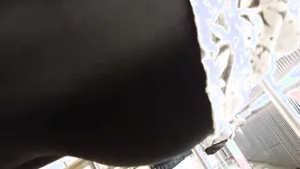 Hottie fat butt into silky african pants