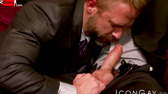 Mature Dirk Caber experienced the sensation that my penis can bring