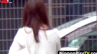 TodaiPissFest.com  Japanese Amateurs Urinate Freely in Group Action