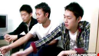 Straight Japanese Hiroshi Seduced By Horny Takeshi And Syo