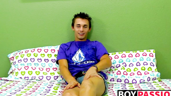 Sexy Jacobey London wanking his big dick after interview