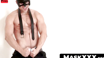 MaskXXX.com - Big dick striper Nick Vargas's jacking off the proper way solo
