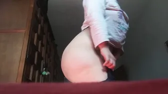 HUGE BOOTY N NATURAL BREASTS FOR BABE MASTURBATING