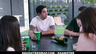 Little Women Cielo West And Kourtney Rae Dare Each Other