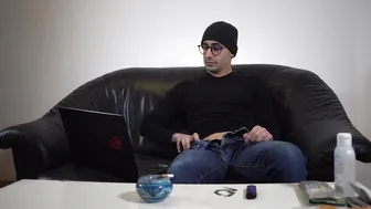 Cant View Porn during the Lockdown  cant be alone 