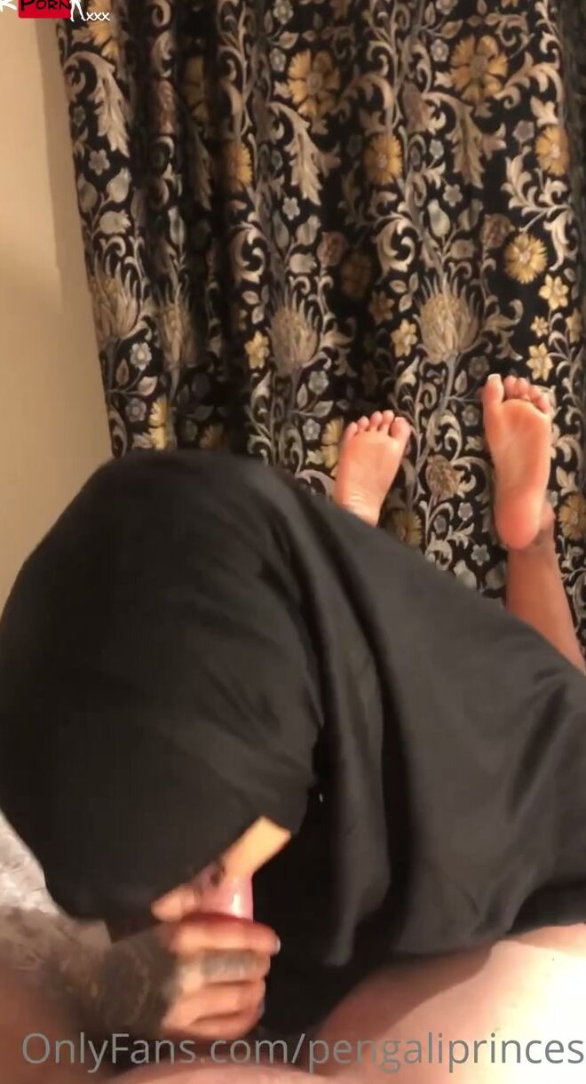 PengaliPrincess Hijabi Feet Pose Cock Worship & Cum Cleanup OF 11 Min