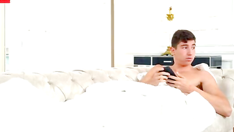 Brady Bud thinks he's alone in the house so he decides to watch some porn and beat the meat. Unbeknownst