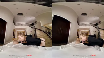 Anna Claire Clouds As Kalifa Inside 1 Piece XXX VR