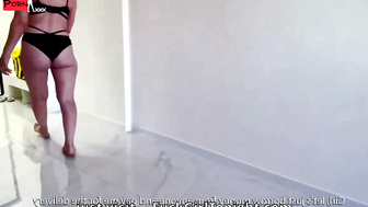 Seduced the courier with a juicy ass and cuckolded her husband 115