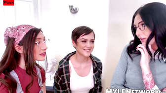 Gorgeous Bunny Madison offers pussy to get pumped by cute Joshua Lewis