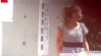 NipponSexTV.com - Japanese babe secretly filmed pissing in public