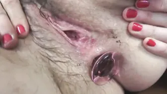 babe MILF with hungry unshaved cunt and booty
