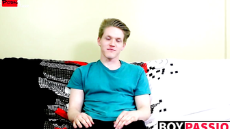Interviewed porn video – Blond twink with fat ass interviewed and dicked down raw