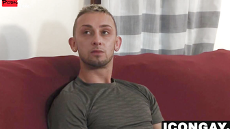 Hunks Roman Todd and Billie Ramos have dick riding session