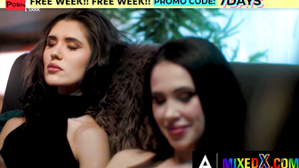 VAMPIRE'S SEXY NIGHT - Erotic Roleplay with Hot Couple in Lingerie