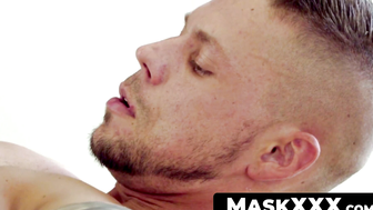 MaskXXX.com - Homosexual demigod Angelo Godshack working out and wanking with ease