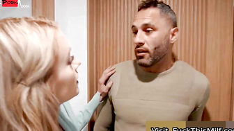Damons Shower of Passion Sisi Rose Gets Surprised by a Massive HardOn