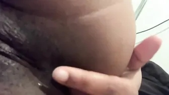 Finger Bang my Tight Booty