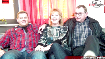 Old German wife makes threesome with strange man