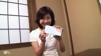 田舎の明るい農村熟女 三和久子 two
