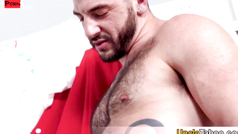 Sandalwood Seduction Bathroom Blitz with Grant Ducati and Ian Holms