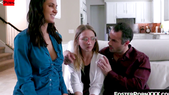 Summer's School For headline - 3some FFM threesome with college girl Alexis & mommy