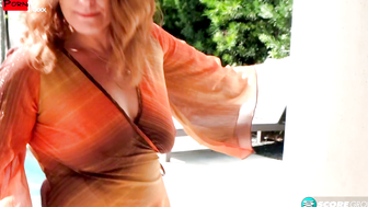 Sizzling Summer Lovin with Mom  Me A Juicy Lesbian Affair!