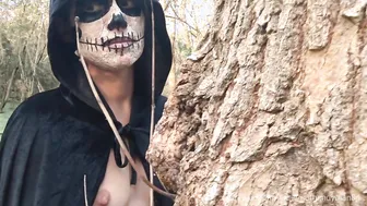 Halloween 2020 - Bone-sucker Lures Viсtim in the Forest for got Cum (HD 60fps Teaser)
