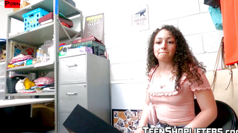 Security Officer Discovers Hidden Pleasure in Pixie Smalls Intimate Secrets