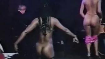 African Dancer vs White Dancer - classic 70s striptease