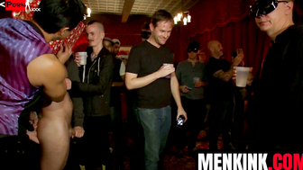 Christmas Chaos Brian Bonds  Derek Pain Take the Pain