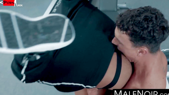 Gymning for Love Hunky Jocks Get Down and Dirty!