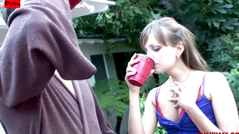 Sexy Sophia Seduces the Entire Frat House with Her Insatiable Thirst for Cum