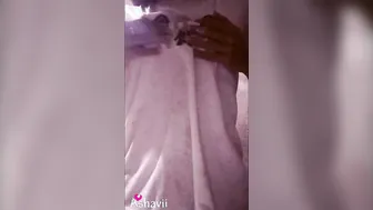 Sri Lankan college girl – Titties Play
