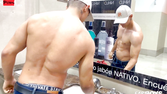 UNBELIEVABLE! HUNK JHON BIANCO REVEALS HIS CHISELED physique IN PLAIN SIGHT!