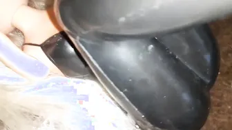 Gigantic whore giant lips oral sex