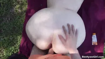Blonde with huge butt fucking outdoor