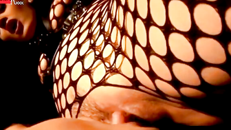 Cumfiest Lesbian Lovestory Latex Bashes Hot Kitty
