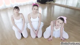 College 3 some Ballerinas