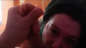 Single Cougar Sucking Off Penis for Cum