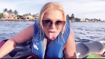 Outdoor Snatch Eatting on Jetskis