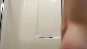 Little 19 year old taking a shower. She getting her Beauty body soak