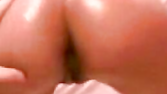 Blonde Bombshell Bridges the Gap