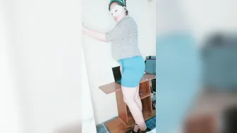 Cachando a Mexicana Culo Gordo Grabandose y Masturbándose En La Oficina