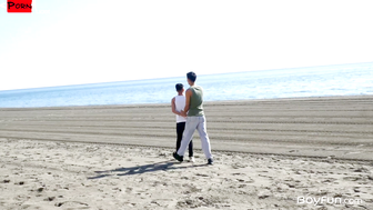 Spring Break porn video – 10 Women Seduce 1 Guy in 2 Weeks at a Crazy Spring Break in Mexico!